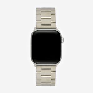 Classic Stainless Steel Apple Watch Band – Silver