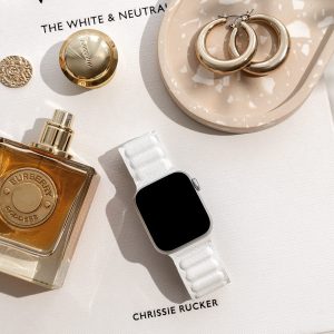 Magnetic Link Apple Watch Band – White