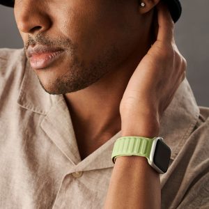 Magnetic Link Apple Watch Band – Pistachio