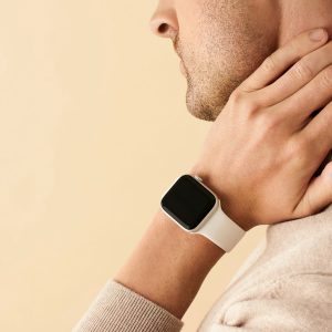 Classic Silicone Apple Watch Band – White