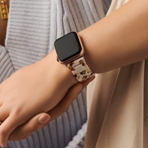 Vienna Apple Watch Band – Nougat