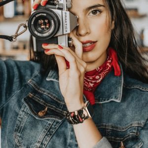 Scrunchie Apple Watch Band – Midnight Rose