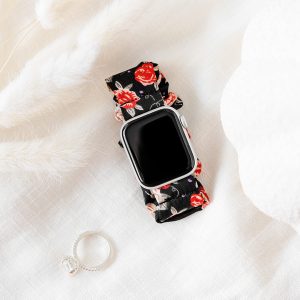 Scrunchie Apple Watch Band – Midnight Rose